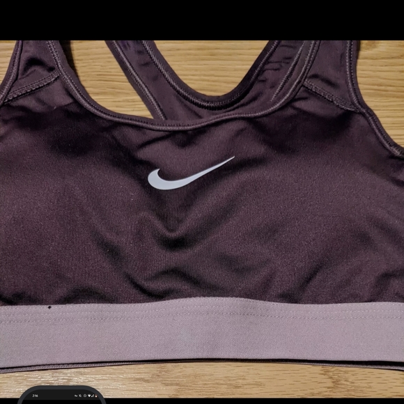FINAL PRICE Nike Dri-Fit Purple Sports Bra XS Racerback Stretchy Padded Exercise - Picture 2 of 4